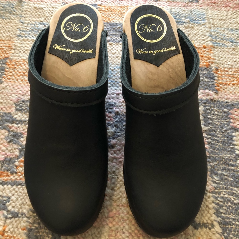 No.6 Clogs. Never worn size 37